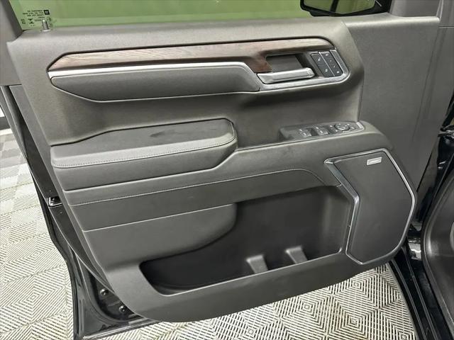 2024 GMC Sierra 1500 4WD Crew Cab Short Box SLT