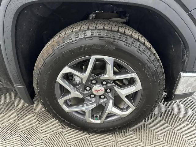 2024 GMC Sierra 1500 4WD Crew Cab Short Box SLT