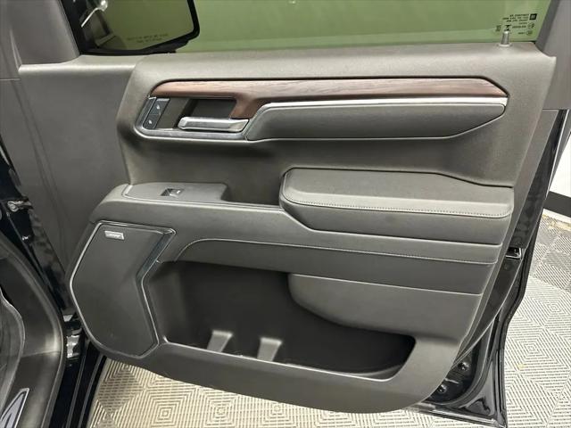 2024 GMC Sierra 1500 4WD Crew Cab Short Box SLT