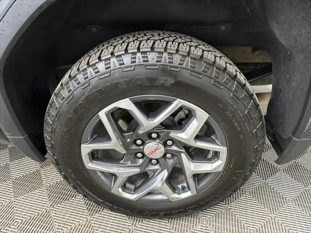 2024 GMC Sierra 1500 4WD Crew Cab Short Box SLT