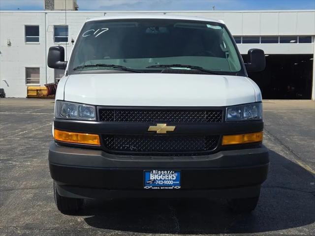 2026 Chevrolet Express Cargo Van 2500 Extended Wheelbase, WT, RWD