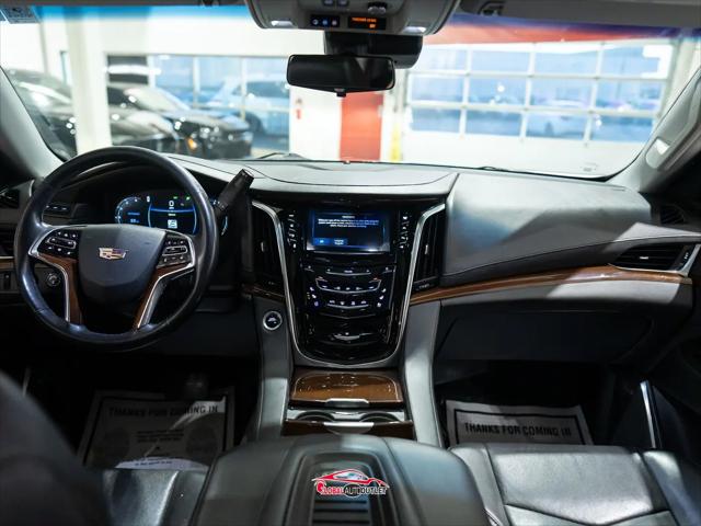 2020 Cadillac Escalade 4WD Luxury