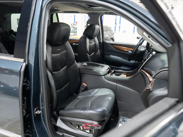 2020 Cadillac Escalade 4WD Luxury