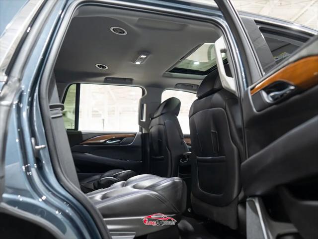 2020 Cadillac Escalade 4WD Luxury