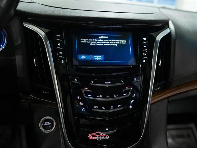 2020 Cadillac Escalade 4WD Luxury