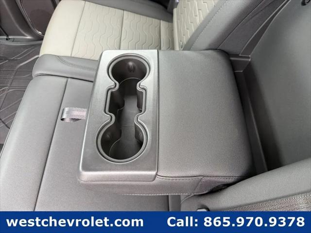 2026 Chevrolet Silverado 2500HD Crew Cab, Standard Bed, XR2, 4WD