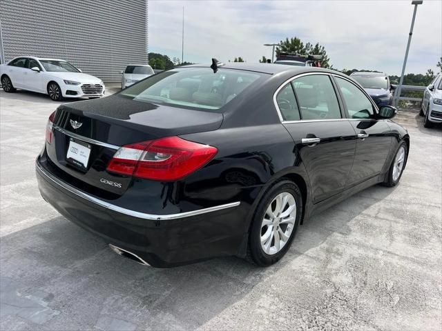 2013 Hyundai Genesis 3.8