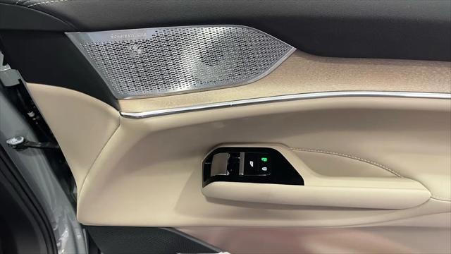 2025 Volvo X 90 Ultra, Twin Motor Performance, Fully electric, 7 Seats