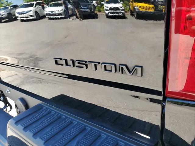 2025 Chevrolet Silverado 2500HD 4WD Crew Cab Standard Bed Custom