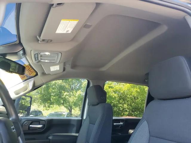2025 Chevrolet Silverado 2500HD 4WD Crew Cab Standard Bed Custom