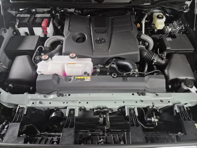 2026 Toyota Tundra Platinum CrewMax 5.5' Bed
