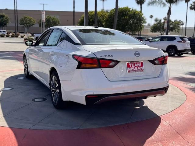 2026 Nissan Altima SV FWD