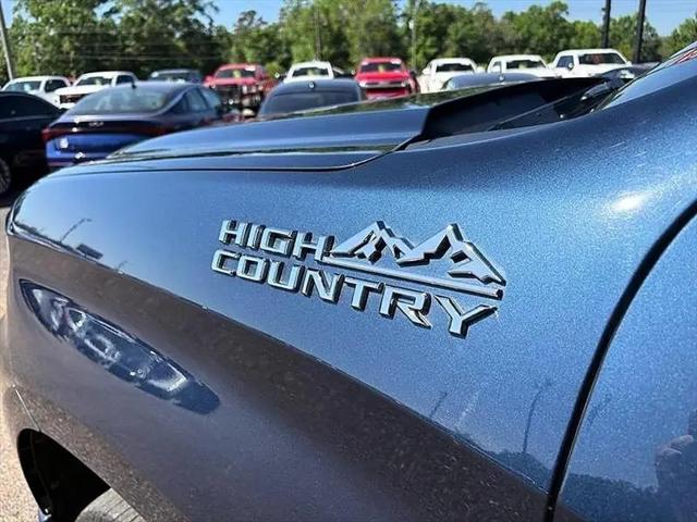 2022 Chevrolet Silverado 1500 4WD Crew Cab Standard Bed High Country