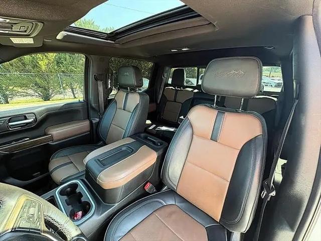 2022 Chevrolet Silverado 1500 4WD Crew Cab Standard Bed High Country