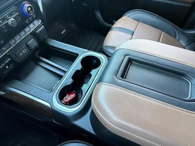 2022 Chevrolet Silverado 1500 4WD Crew Cab Standard Bed High Country
