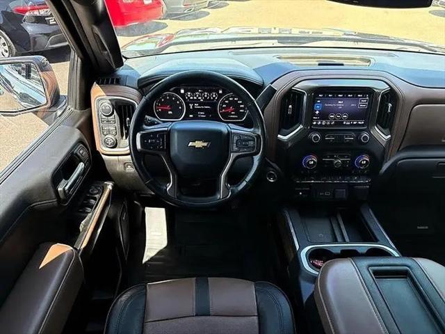 2022 Chevrolet Silverado 1500 4WD Crew Cab Standard Bed High Country