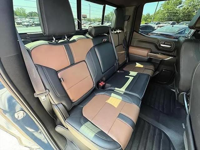 2022 Chevrolet Silverado 1500 4WD Crew Cab Standard Bed High Country