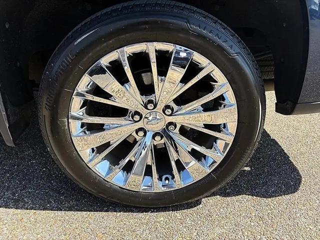 2022 Chevrolet Silverado 1500 4WD Crew Cab Standard Bed High Country