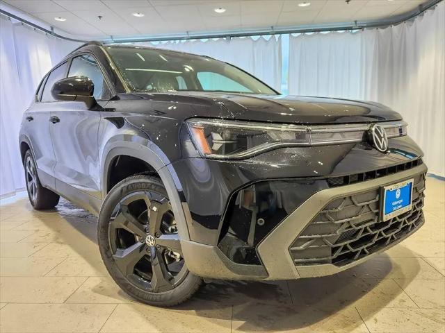 2026 Volkswagen Taos SE Black