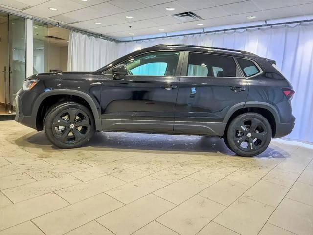 2026 Volkswagen Taos SE Black