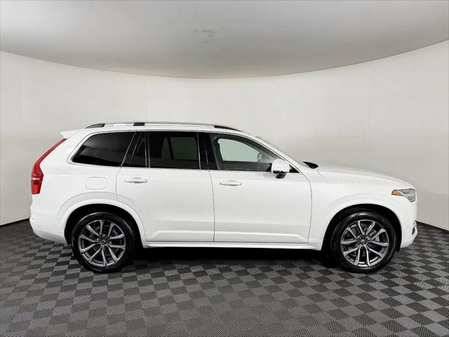 2019 Volvo XC90 T6 Momentum