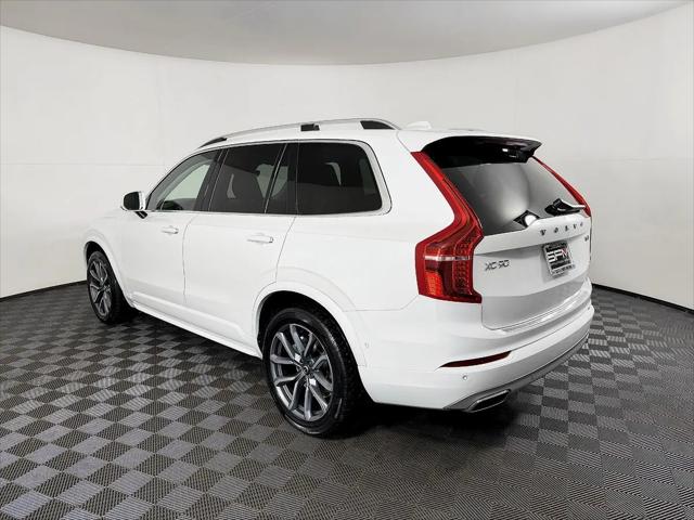 2019 Volvo XC90 T6 Momentum