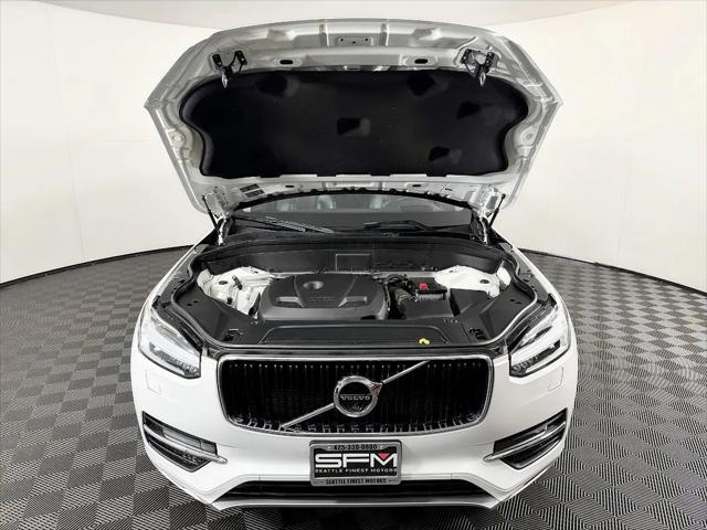 2019 Volvo XC90 T6 Momentum