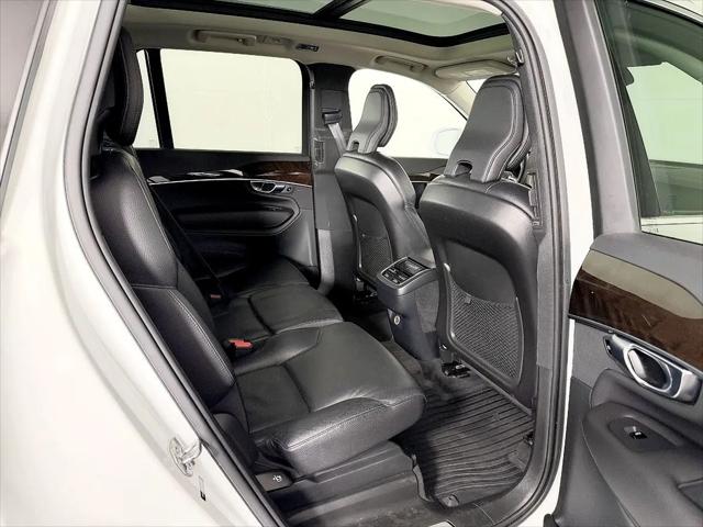 2019 Volvo XC90 T6 Momentum
