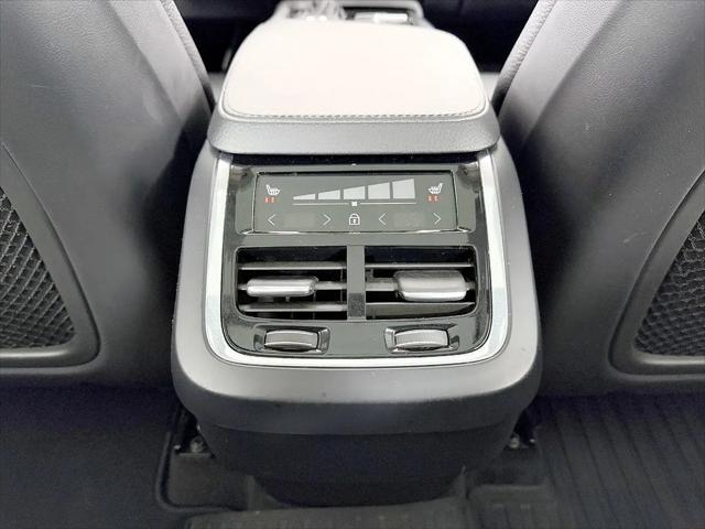 2019 Volvo XC90 T6 Momentum