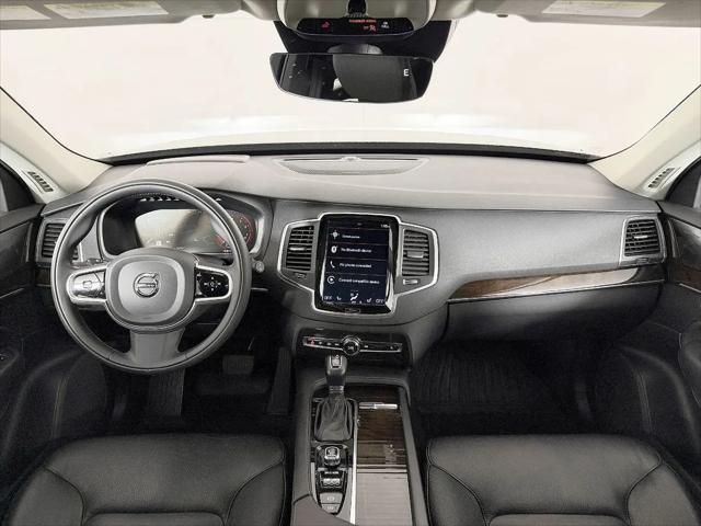 2019 Volvo XC90 T6 Momentum