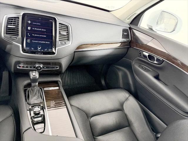 2019 Volvo XC90 T6 Momentum
