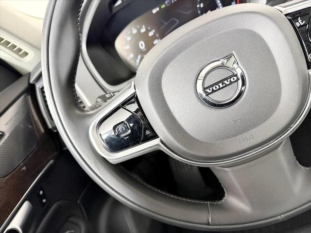 2019 Volvo XC90 T6 Momentum