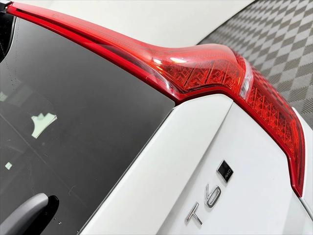 2019 Volvo XC90 T6 Momentum