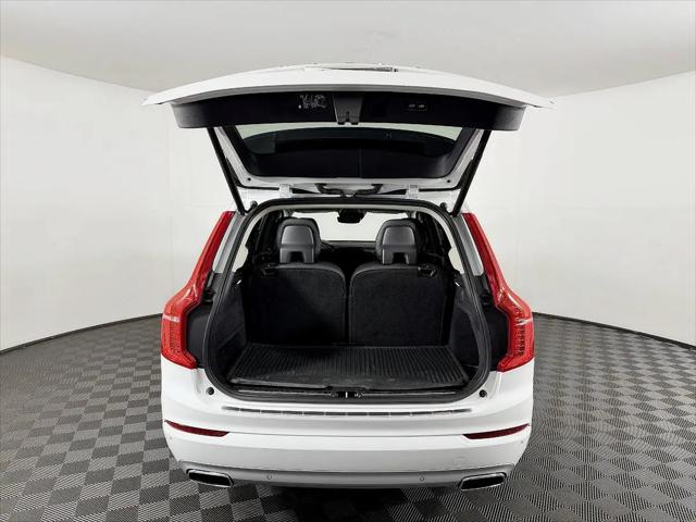 2019 Volvo XC90 T6 Momentum