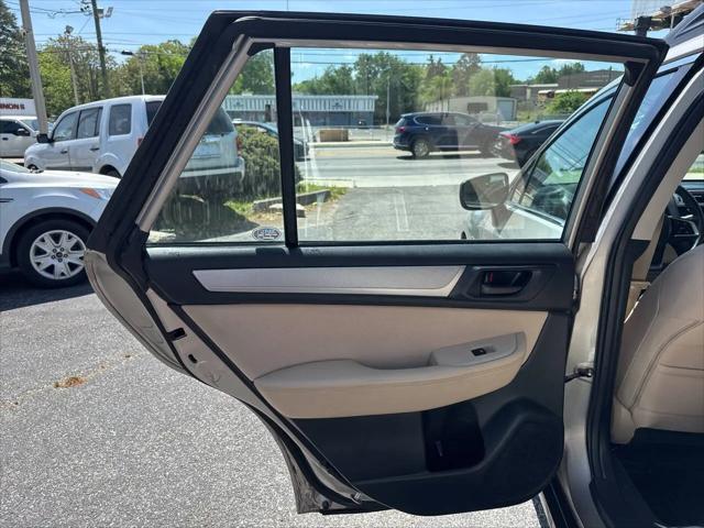 2019 Subaru Outback 2.5i