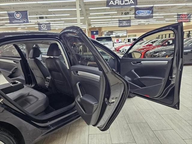 2019 Volkswagen Passat 2.0T Wolfsburg Edition