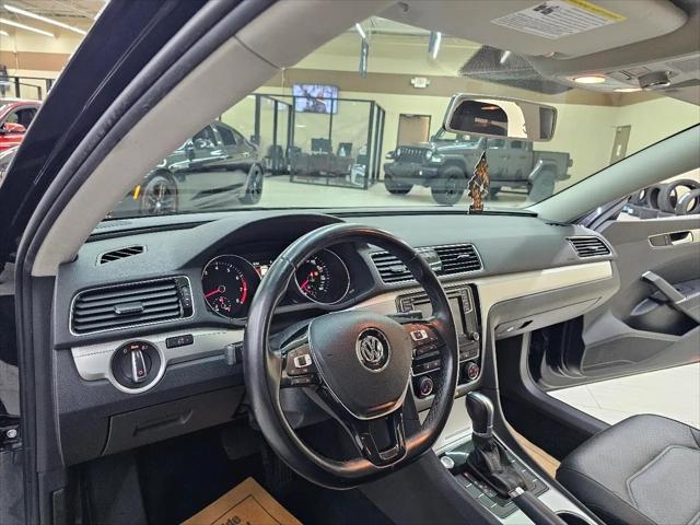 2019 Volkswagen Passat 2.0T Wolfsburg Edition