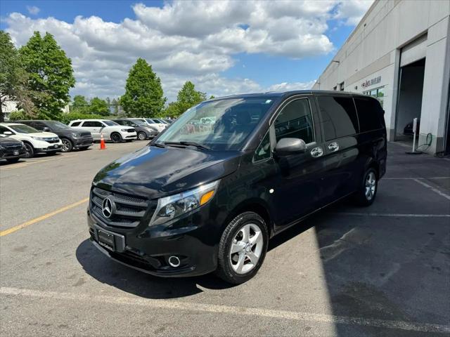 2017 Mercedes-Benz Metris Standard
