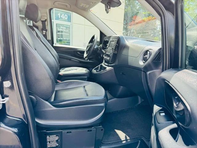 2017 Mercedes-Benz Metris Standard