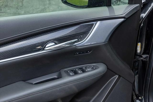 2024 Cadillac XT6 Sport