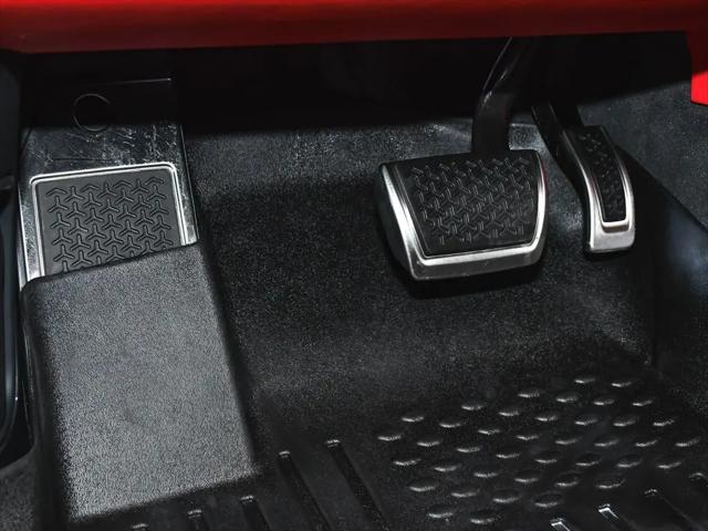 2022 Lamborghini Urus Pearl Capsule
