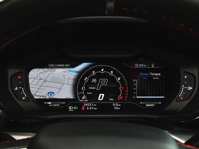 2022 Lamborghini Urus Pearl Capsule