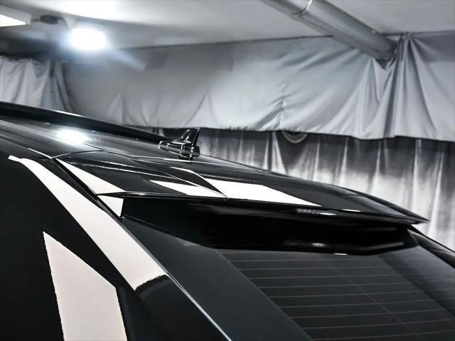 2022 Lamborghini Urus Pearl Capsule