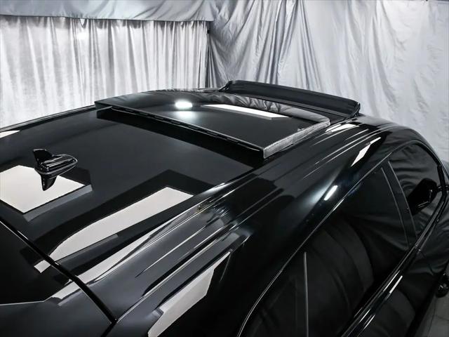 2022 Lamborghini Urus Pearl Capsule