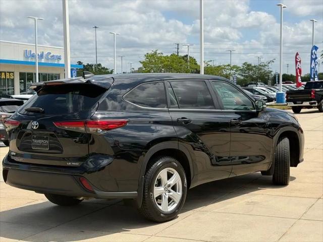2023 Toyota Highlander LE