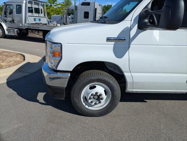 2027 Ford E-Series Cutaway E-Series Cutaway