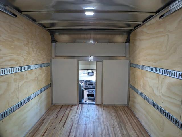2027 Ford E-Series Cutaway E-Series Cutaway