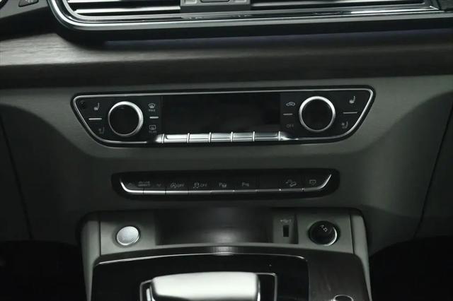 2023 Audi Q5 Sportback Prestige 45 TFSI S line quattro S tronic