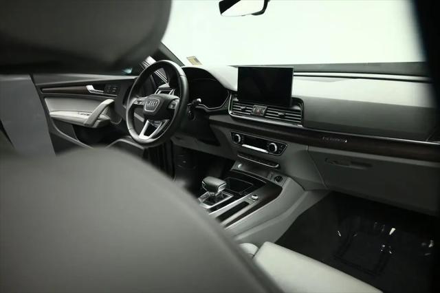 2023 Audi Q5 Sportback Prestige 45 TFSI S line quattro S tronic