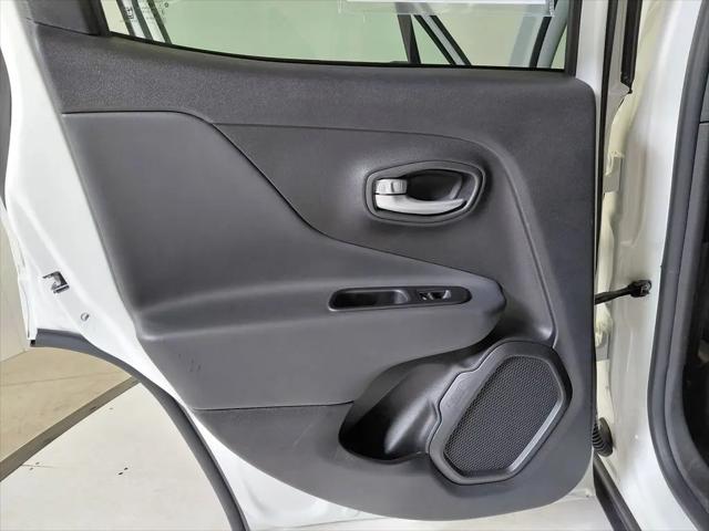 2023 Jeep Renegade Latitude 4x4